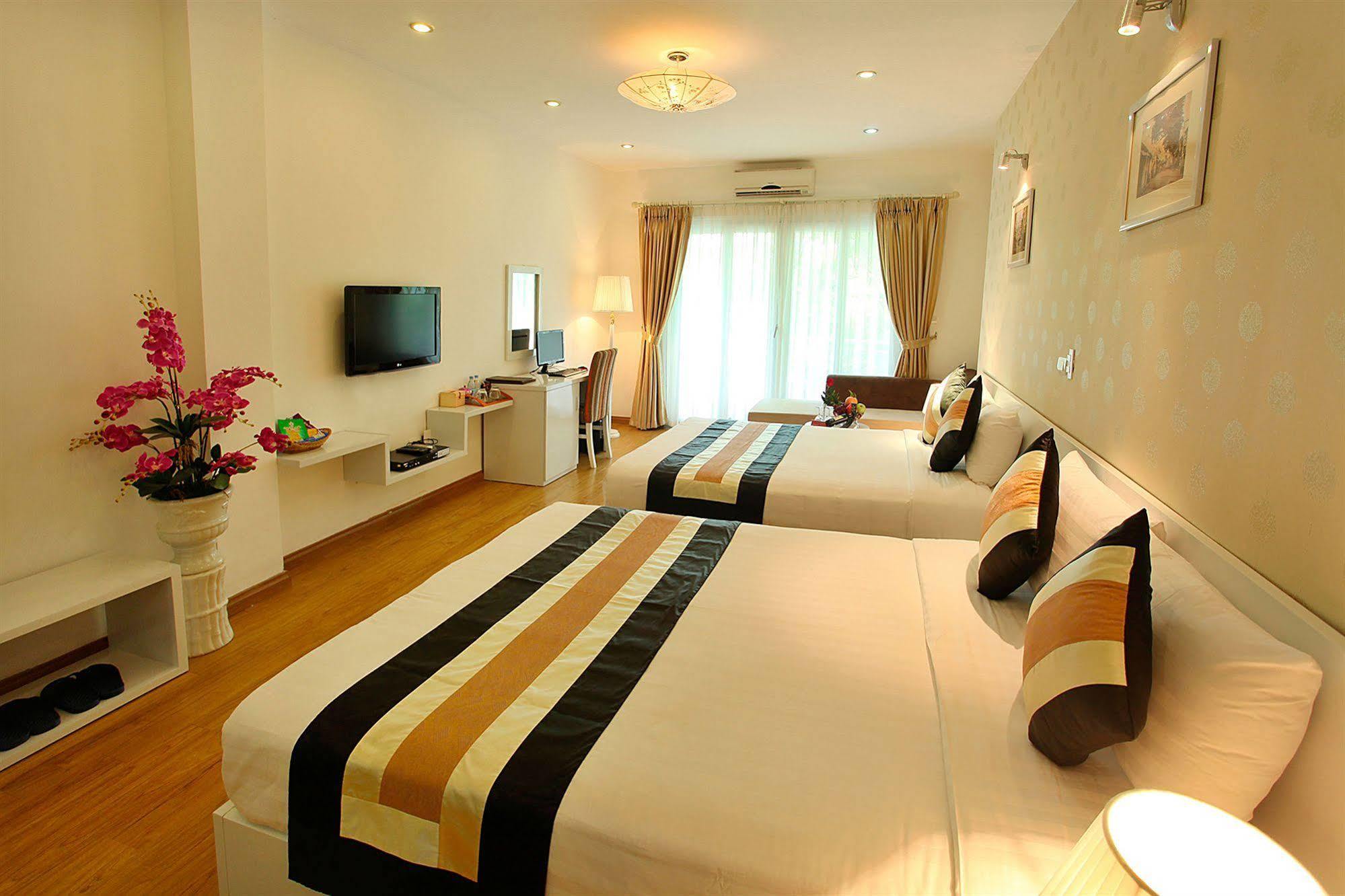 Splendid Star Suites Hotel ฮานอย ภายนอก รูปภาพ